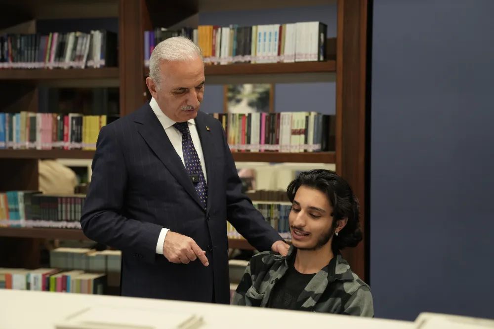 BAŞKAN YILDIRIM’DAN ÜNİVERSİTELİLERE 7 BİN TL DESTEK