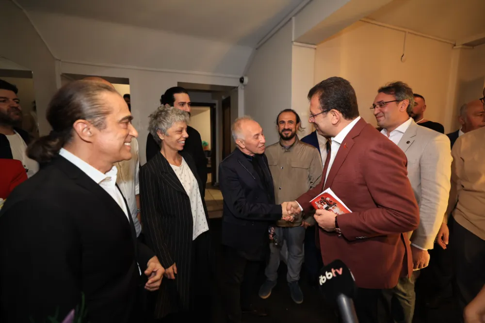 İMAMOĞLU: CUMHURİYET BU MİLLETE ÇOK YAKIŞIYOR