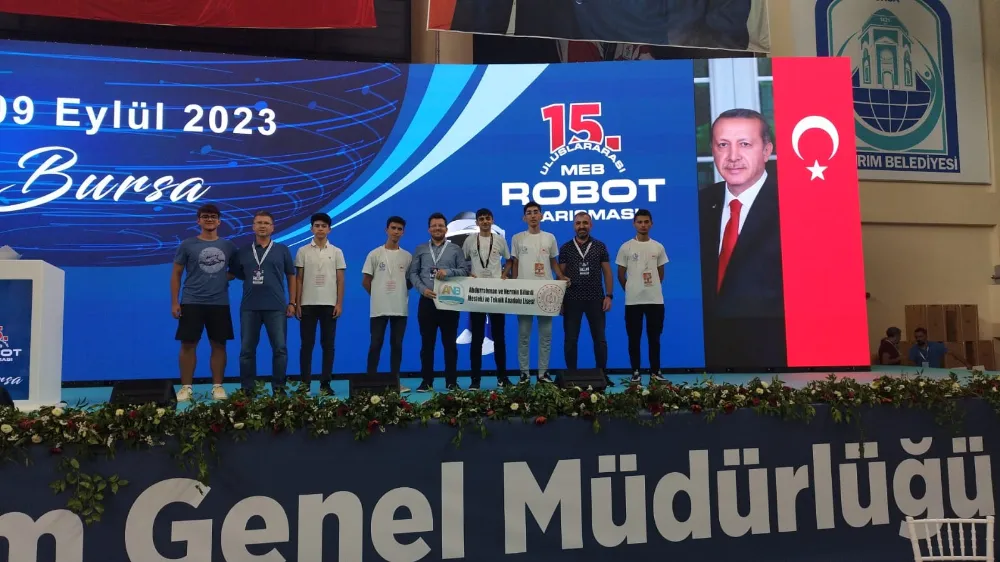 Bağcılarlı öğrencilerden büyük başarı