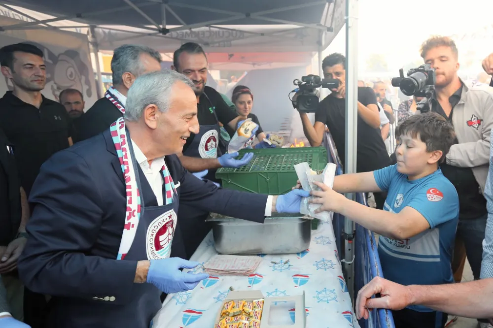 Küçükçekmece Belediyesi, Belediye başkanı Kemal Çebi