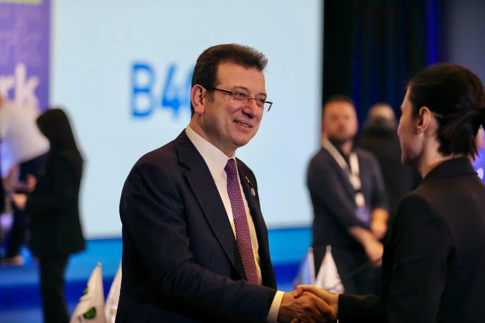 B40 AĞI DÖNEM BAŞKANLIĞI TİRAN’A GEÇTİ