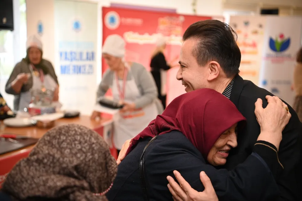 Tuzla Belediyesi Yaşlılar Merkezi ve Mutfak Akademisi iş birliğiyle düzenlenen Geleneksel Lezzetler Yarışması