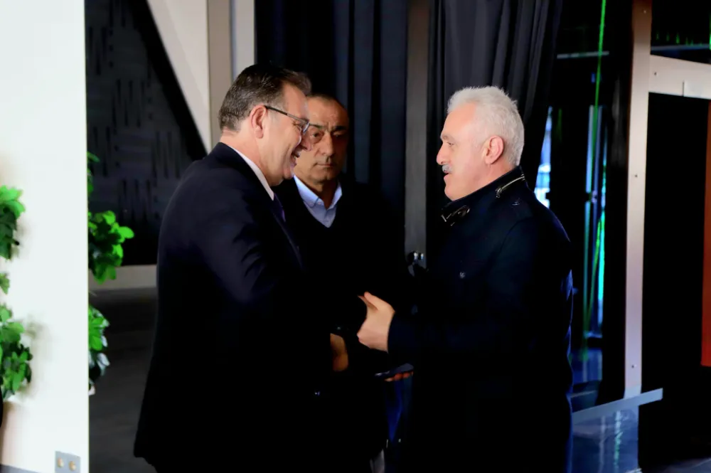 CHP Sarıyer Belediye Başkan Adayı Mustafa Oktay Aksu;