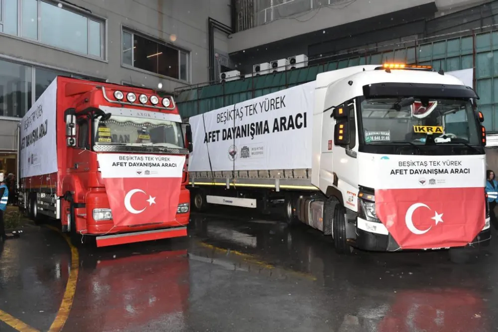 BEŞİKTAŞ BELEDİYESİ, DEPREM BÖLGESİNE 131 YARDIM TIRI GÖNDERDİ