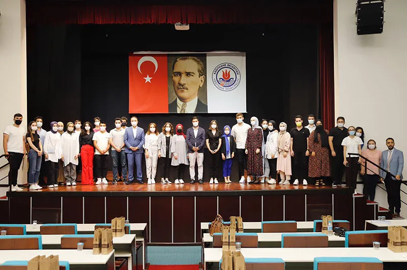 KAĞITHANE BELEDİYESİ BU YAZ 10 BİNDEN FAZLA ÇOCUĞA SPOR EĞİTİMİ VERDİ