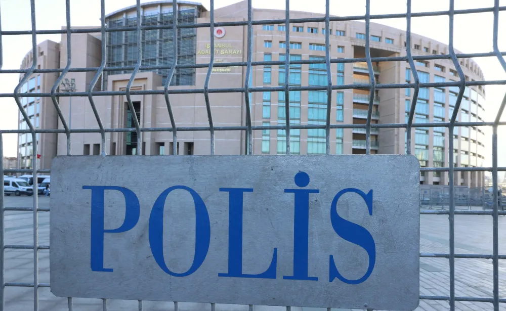 İstanbul Büyükşehir Belediye Başkanı Ekrem İmamoğlu, hakkında yürütülen soruşturma kapsamında