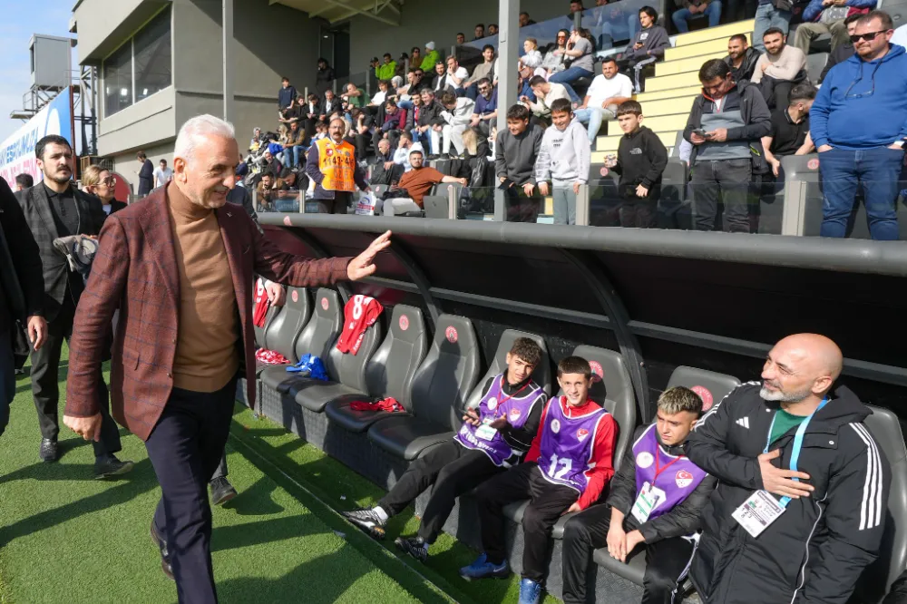 ÜMRANİYESPOR PLAY OFF YOLUNDA