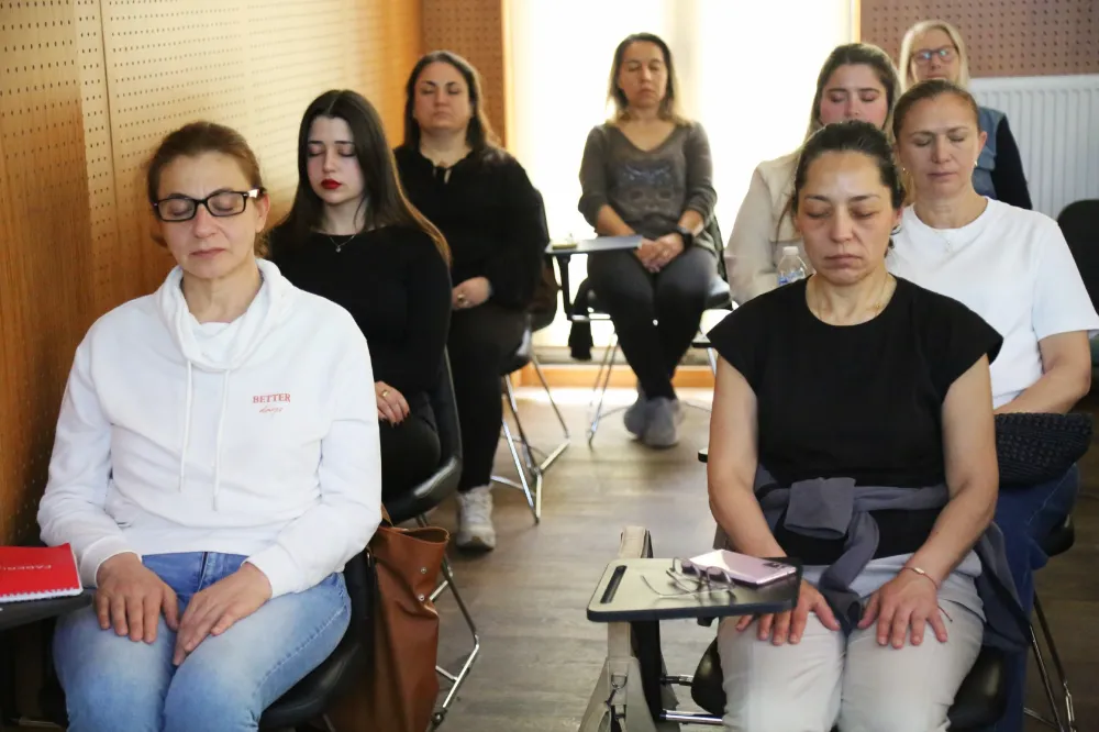 Eyüpsultan Belediyesi’nin kadınlara özel eğitim projesi ESMEK’lerde, Kadınlara özel Zihinsel Arınma ve Meditasyon Kursları 