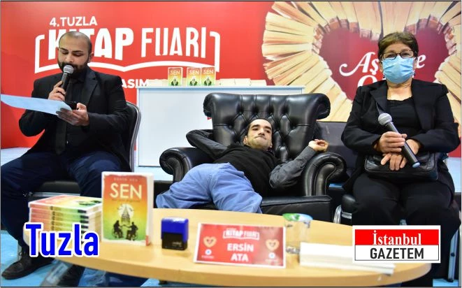 Engelsiz Yazar Ersin Ata, okuyucuları ile buluştu