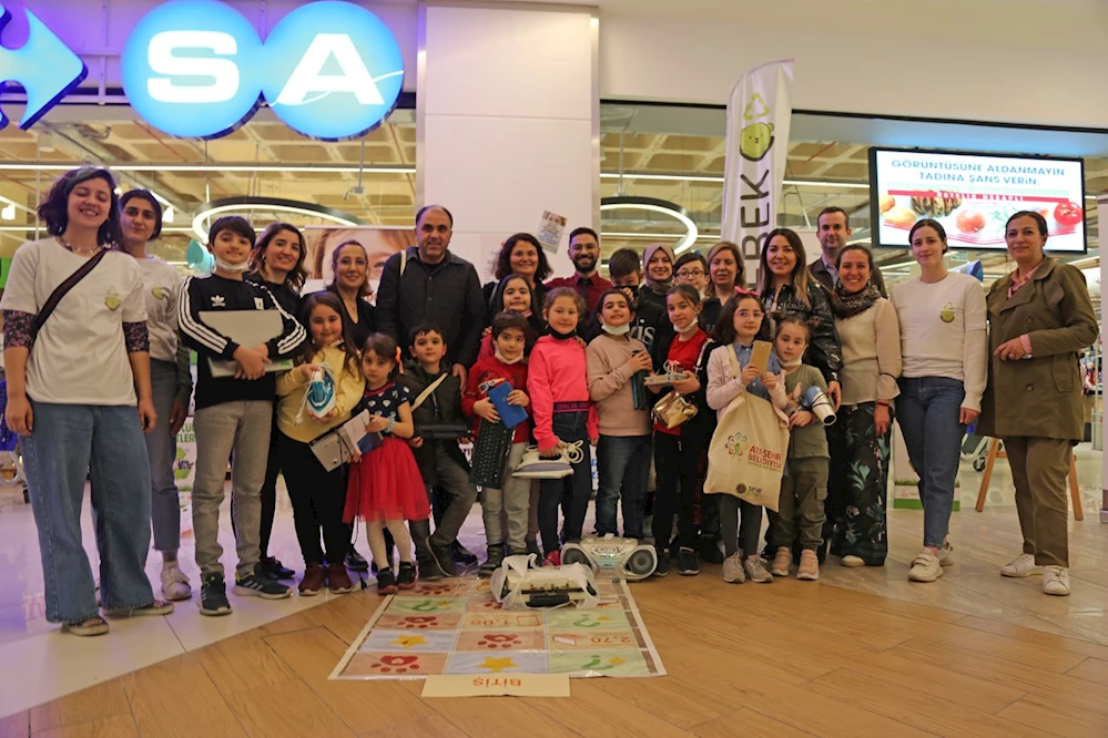ATAŞEHİR BELEDİYESİ, OTİZMLİ ÇOCUKLARA UMUT OLUYOR