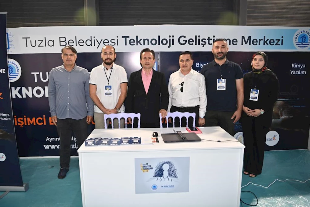 TUZLA BELEDİYESİ TEKNOLOJİ MERKEZİ, FİKRİ OLAN GENÇLER İÇİN İSTİHDAM FUARINDA YERİNİ ALDI
