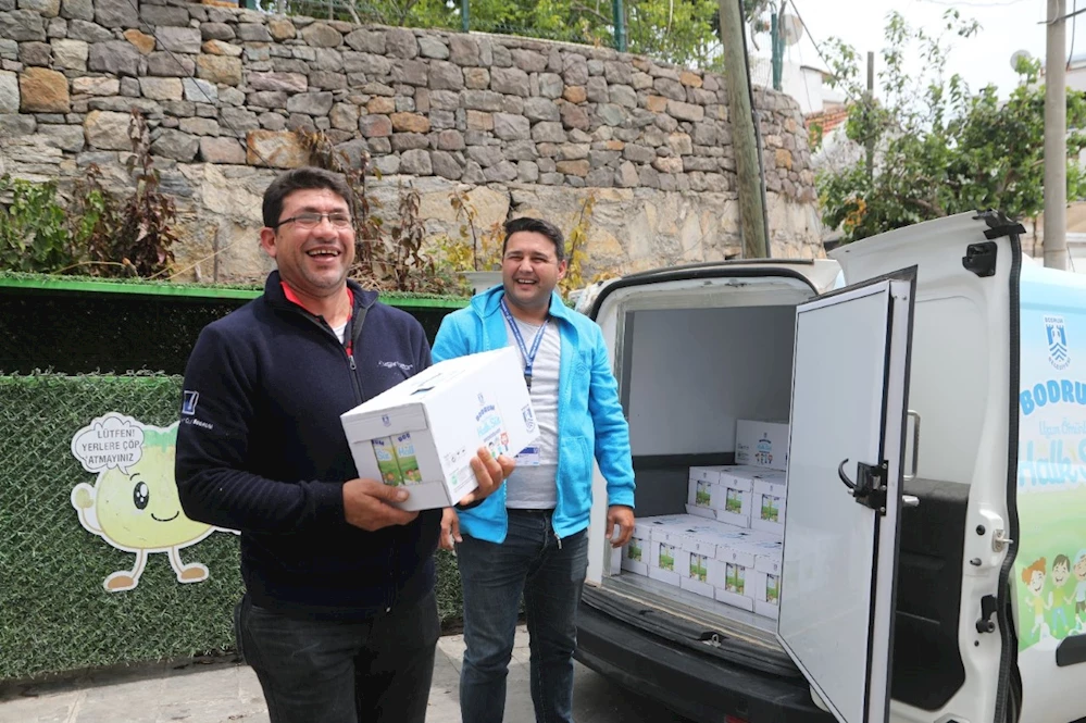 BODRUM BELEDİYESİ HALK SÜT PROJESİ SÜRÜYOR