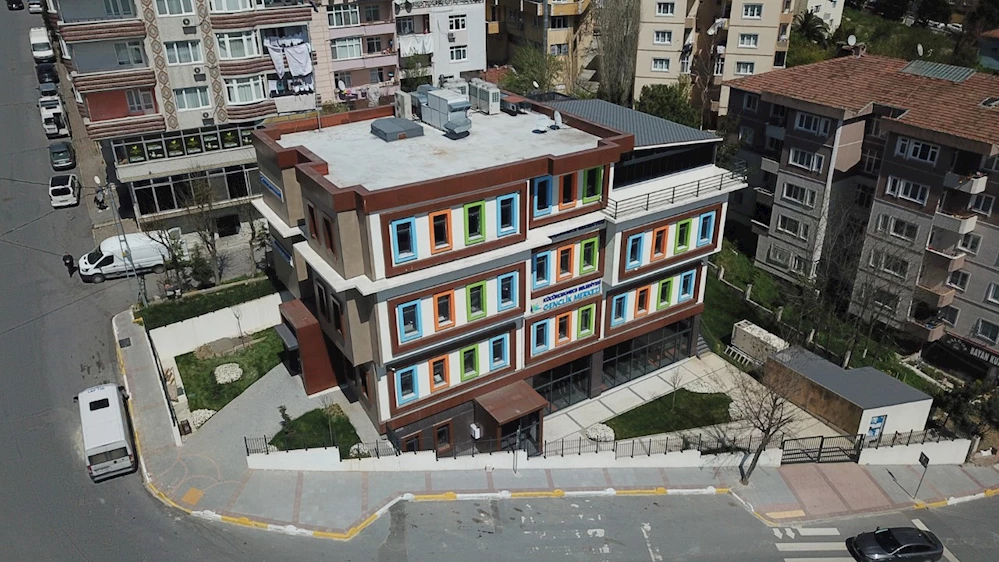 KÜÇÜKÇEKMECELİ GENÇLERİN ARTIK BİR MERKEZİ VAR!